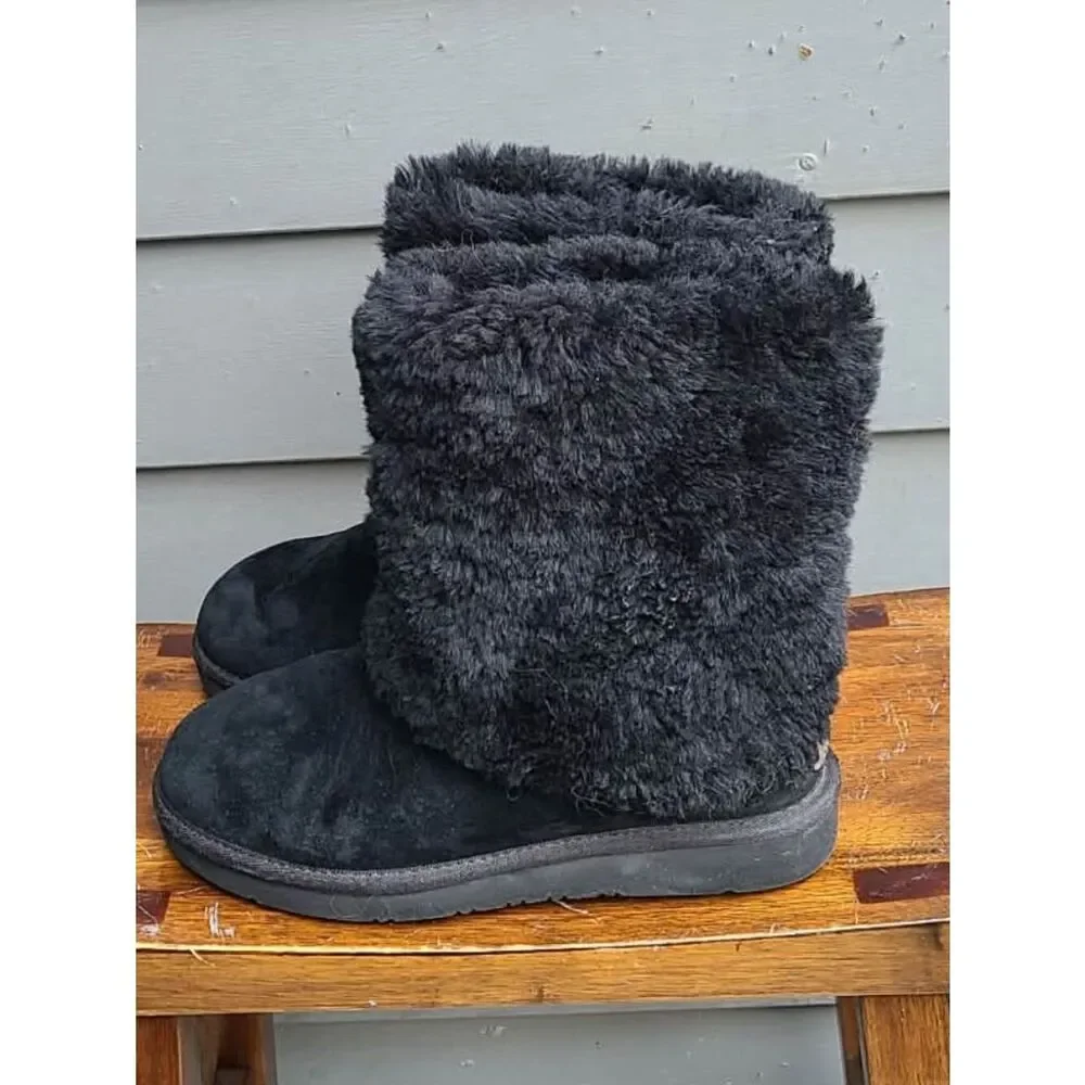 UGG Australia Black Patten Suede Shearling Boots size 8